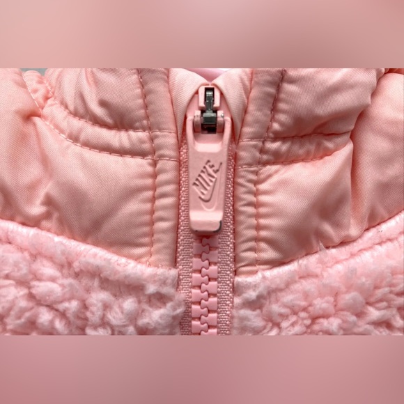 Girl's Nike Fluffy Fuzzy Fleece Pink Zip Jacket Hoodie - Size XL Adult M - Picture 5 of 10